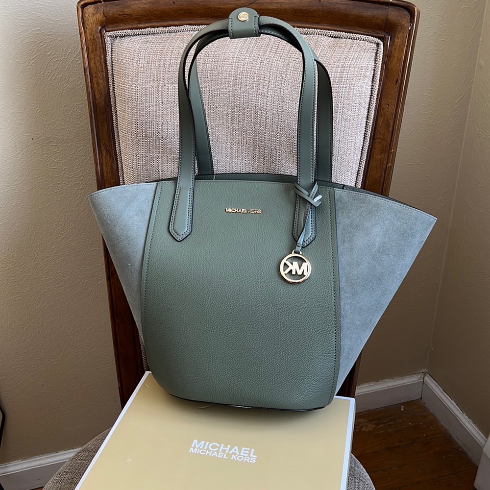 Michael Kors Portia Large Tote Leather Army Green
